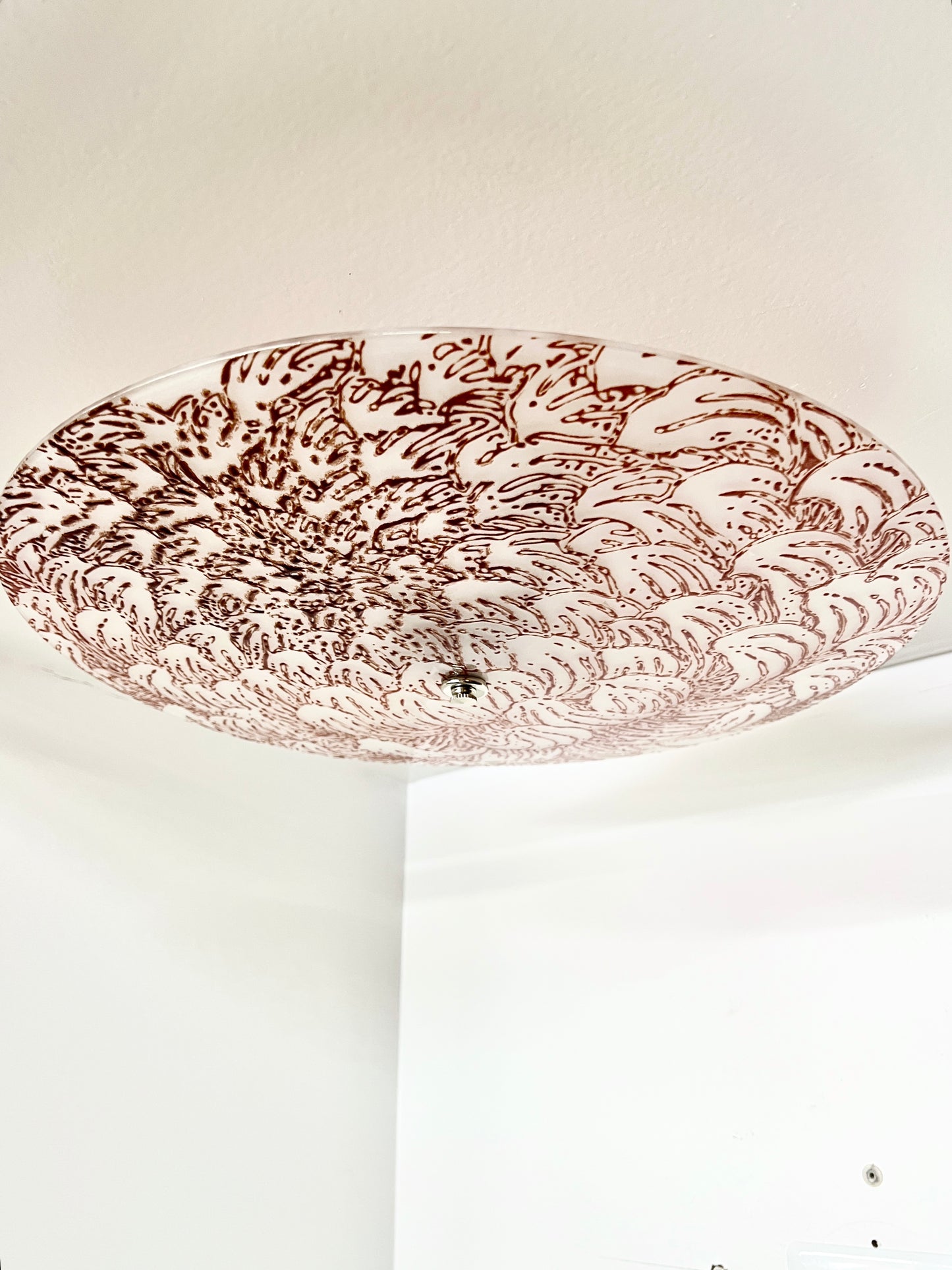The Chrysanthemum Ceiling Light in Crimson