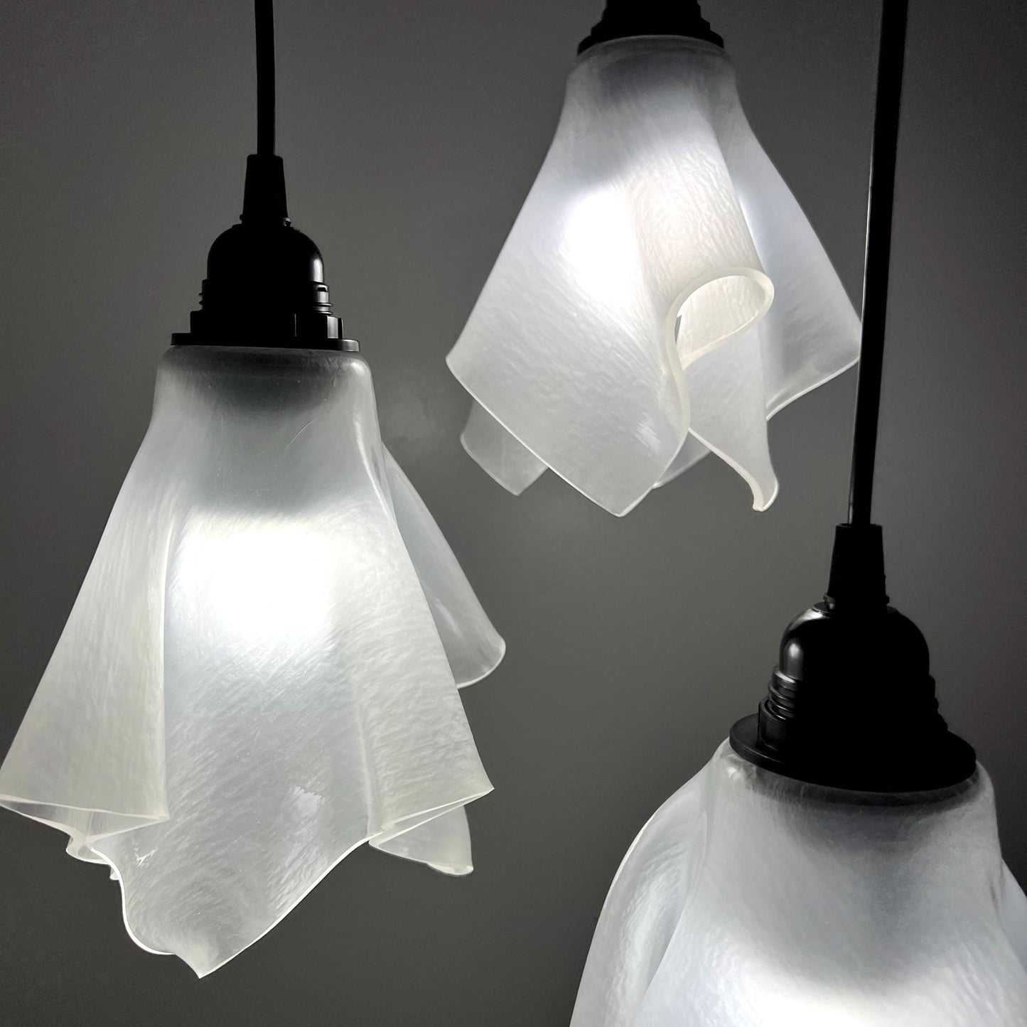 The Handkerchief Pendant Light, Frosted Clear