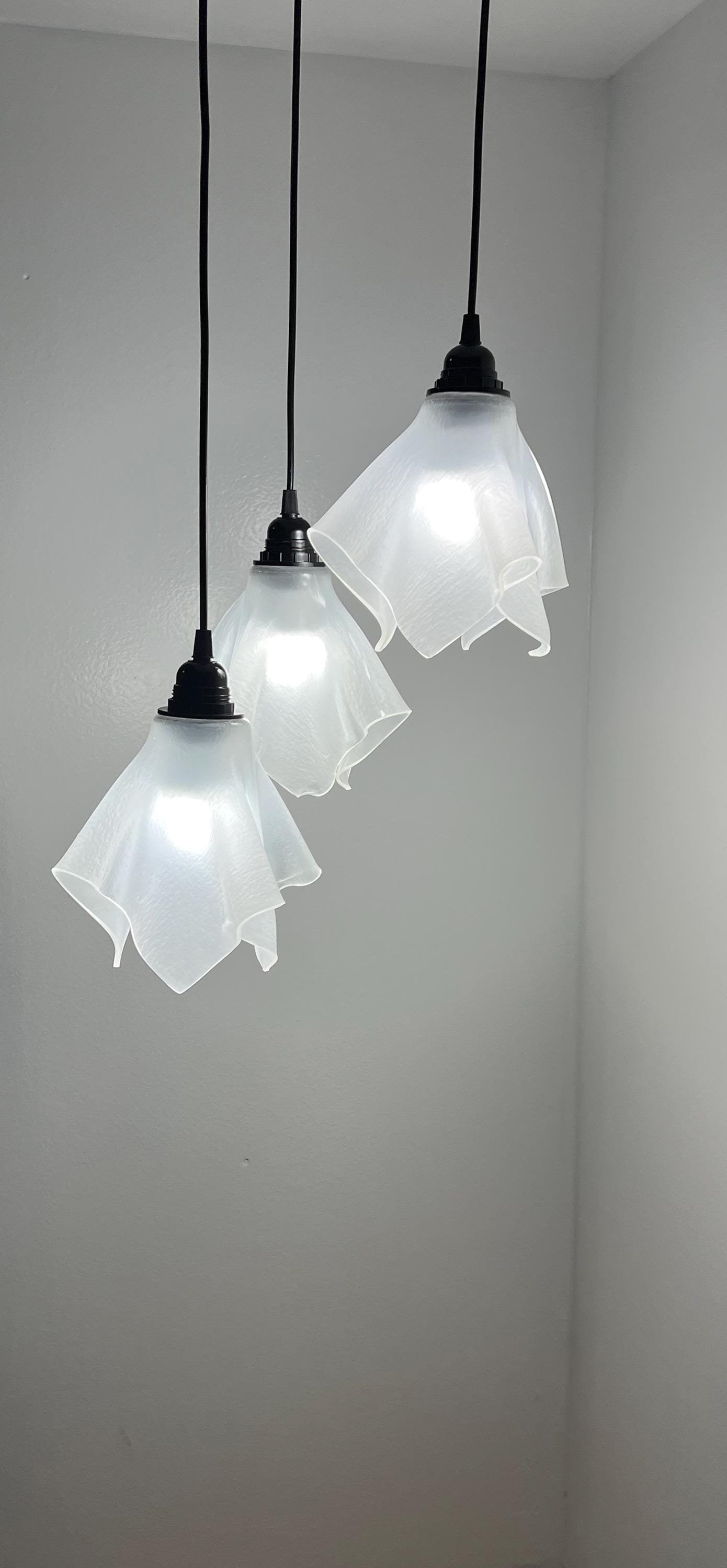 The Handkerchief Pendant Light, Frosted Clear