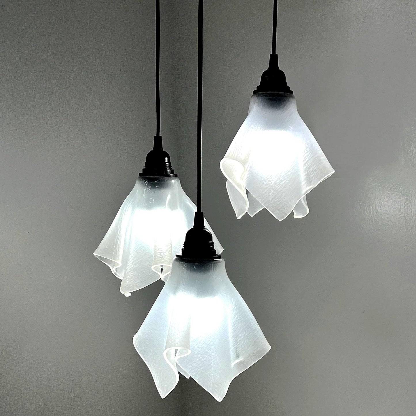The Handkerchief Pendant Light, Frosted Clear