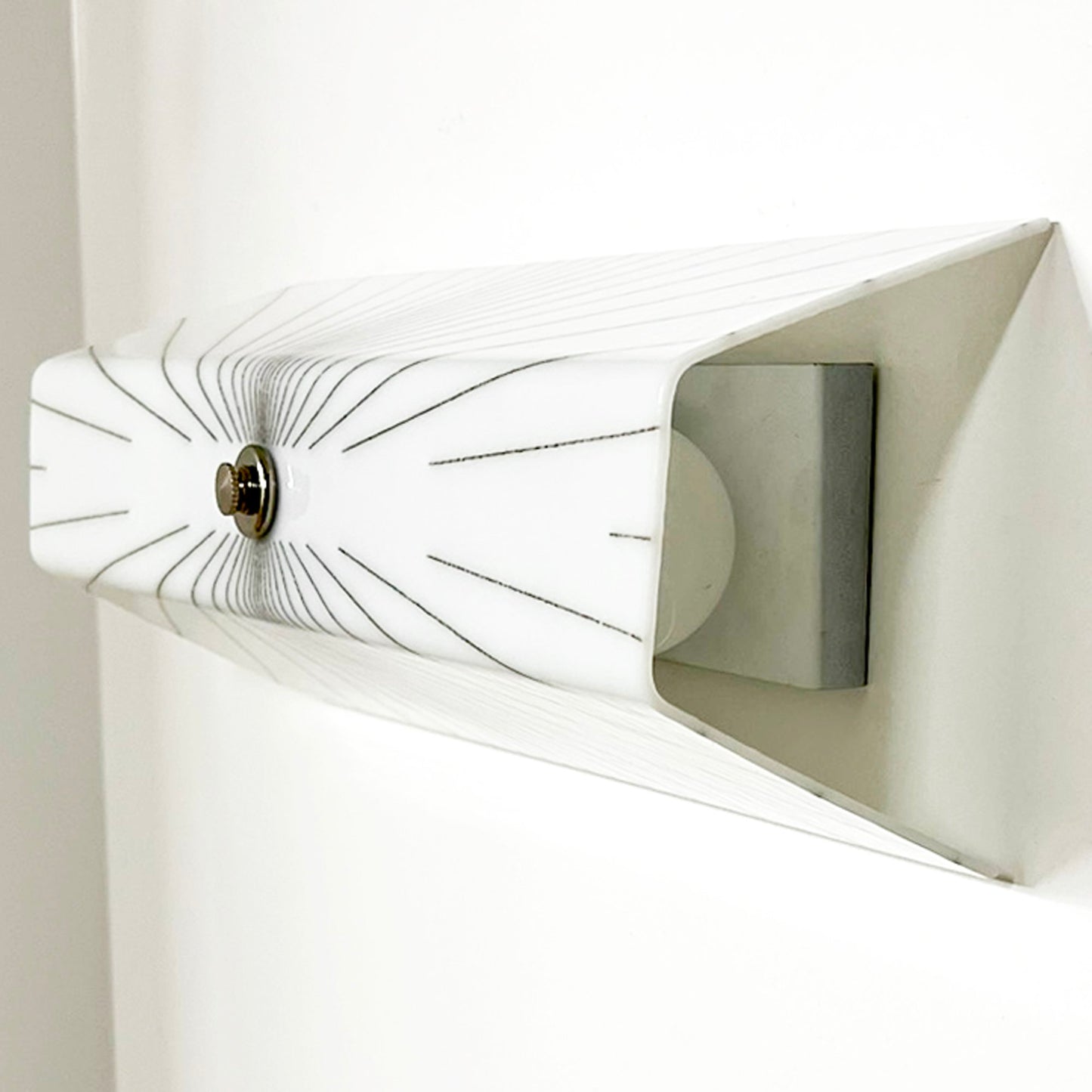 Bathroom Wall Sconce with Starburst Pattern