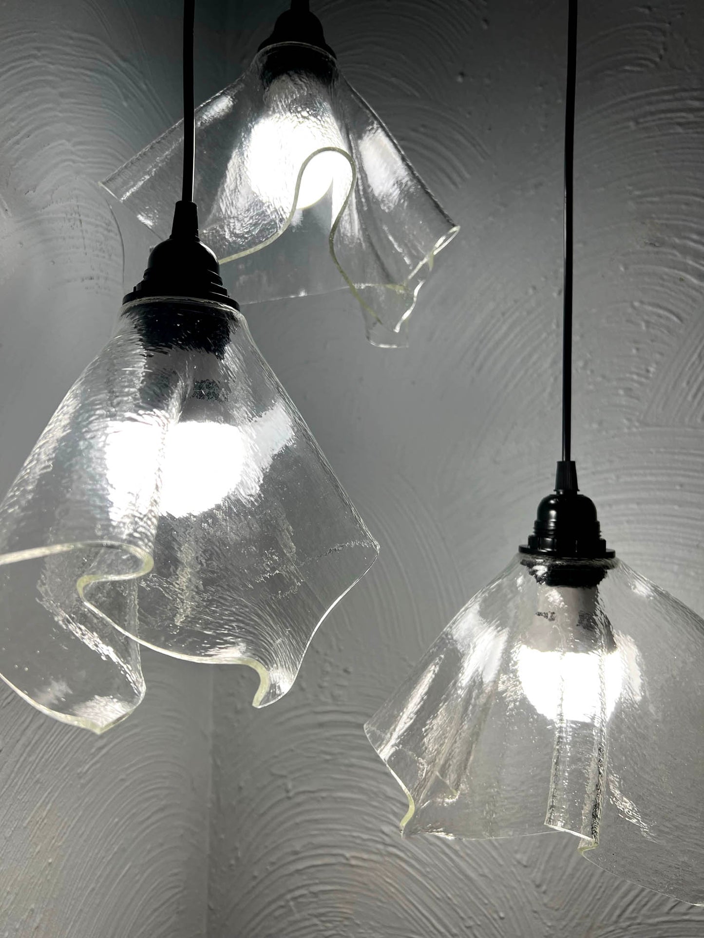 The Handkerchief Pendant Light, Clear