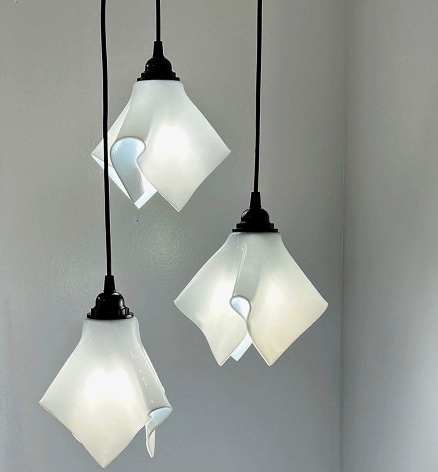 The Handkerchief Pendant Light, White Glass