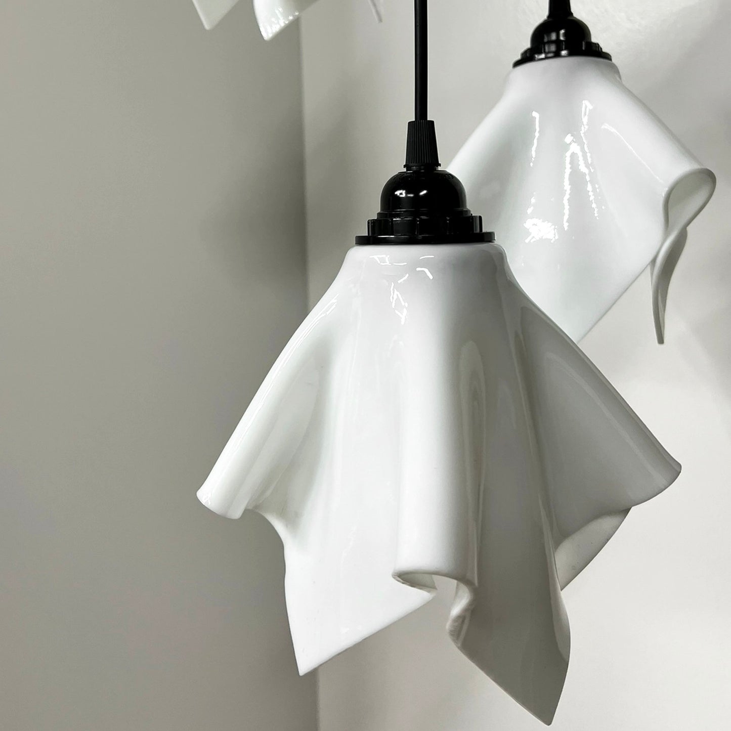 The Handkerchief Pendant Light, White Glass