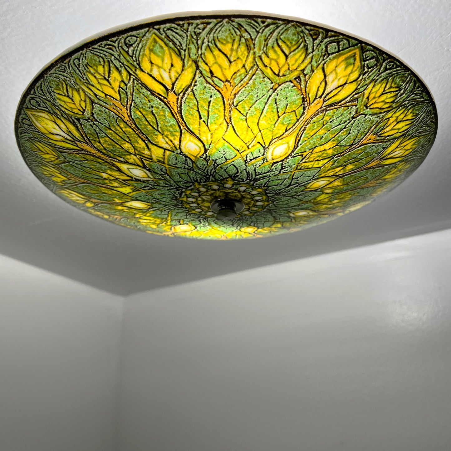 The Rowan Ceiling Light