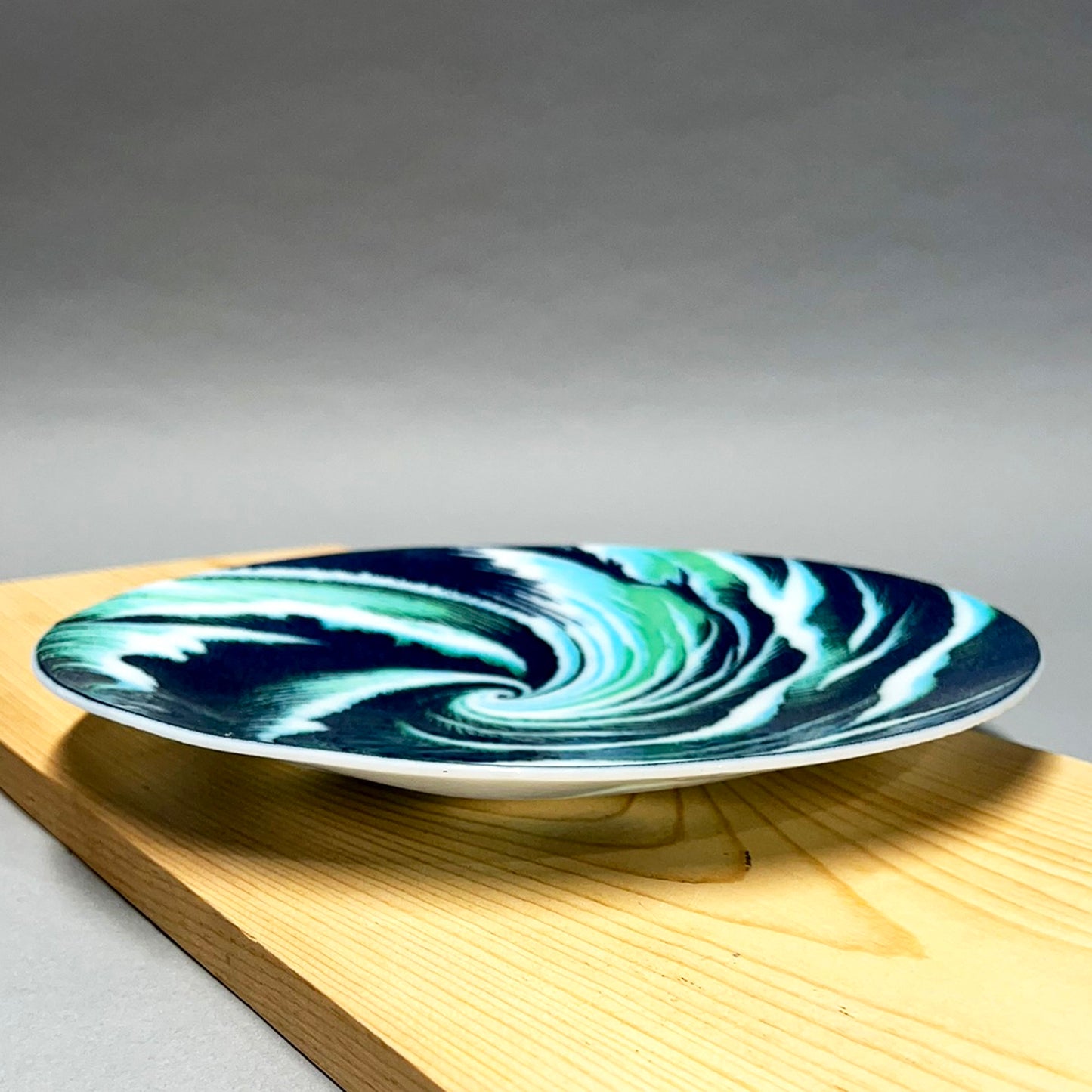 The Big Wave Plate